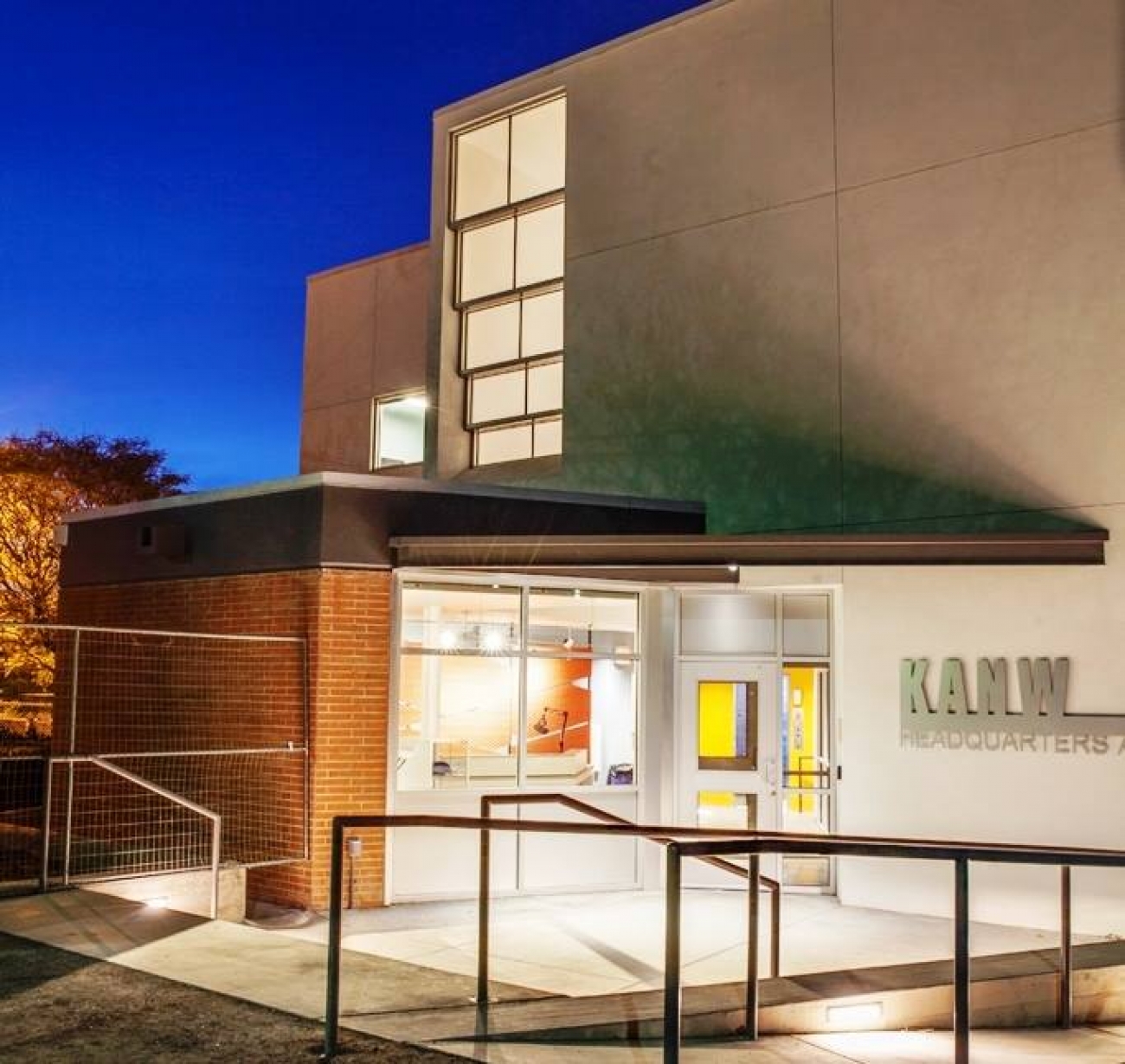 Kanw 89 1 fm albuquerque new mexico nm radio station radio fm